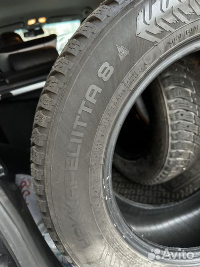 Nokian Tyres Hakkapeliitta 8 215/60 R16 99T