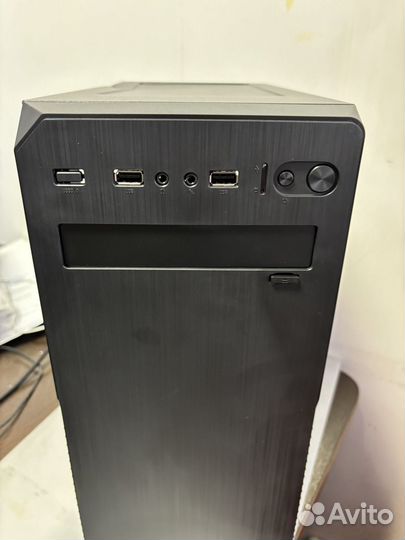 Корпус ATX BoxIT 3312BB без бп black (332 233)