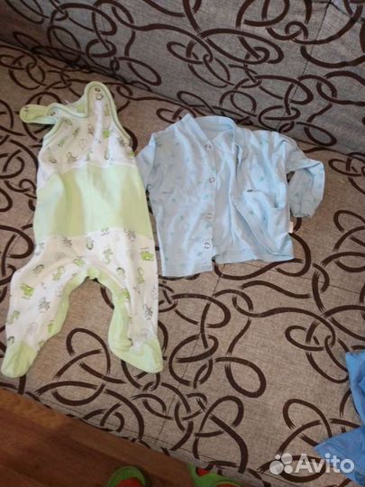 Вещи пакетом на мальчика от одного до трёх месяцев
