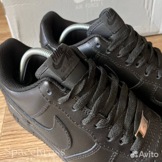 Nike air force 1 black