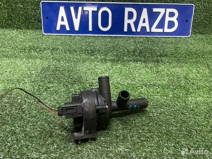 Дополнительная помпа на Мерседес w221