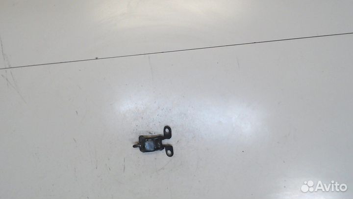 Петля крышки багажника Citroen C4 Cactus, 2015