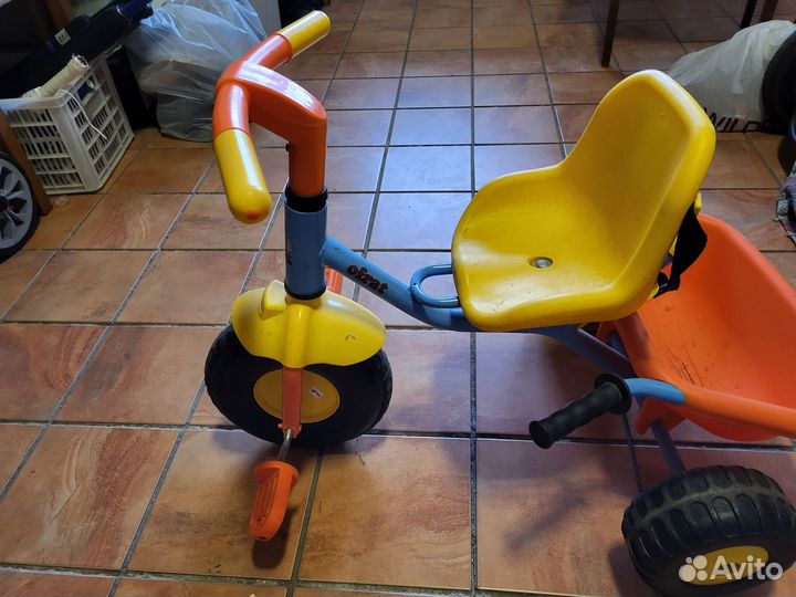 Детский трехколесный велосипед