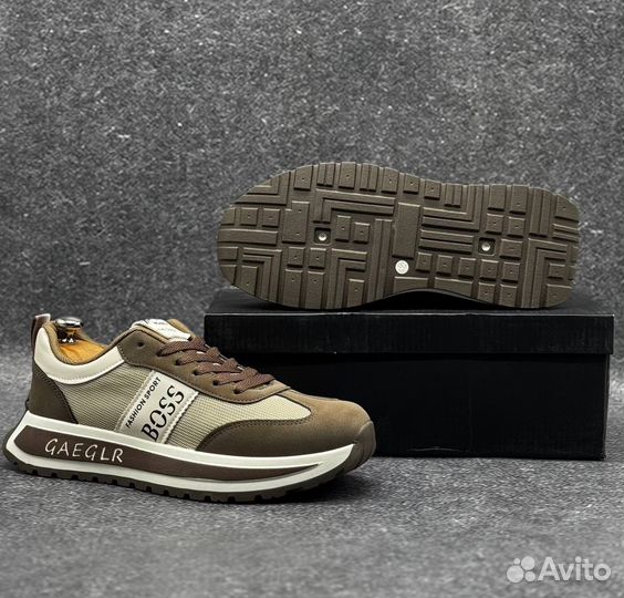 Кроссовки мужские Boss весенние с сеткой 41-45