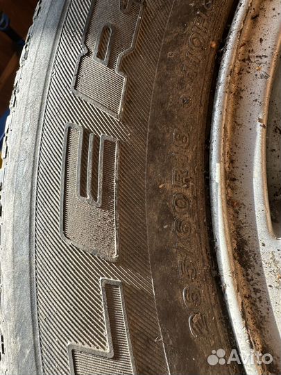 Bridgestone Blizzak DM-V1 265/60 R18