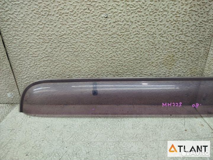 Ветровик задний правый suzuki wagon R