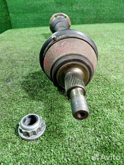 Привод передний правый Volkswagen Bora 1J2 BDE