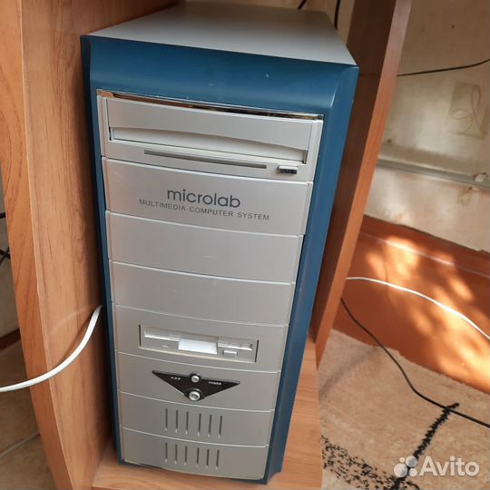 Компьютер системный блок