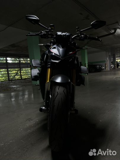 Ducati Streetfighter V4SP 22 Arrow+cnc