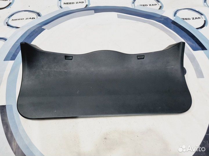 Накладка двери багажника Suzuki Vitara P90 M16A