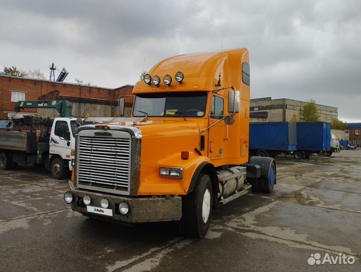 Freightliner FLD, 2004