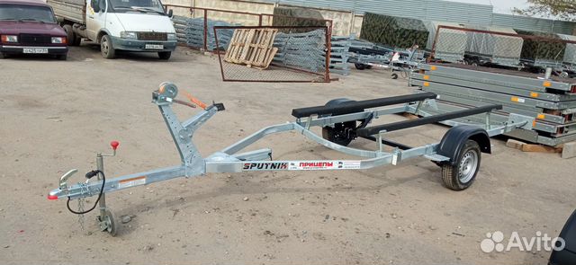 Лодочный прицеп 