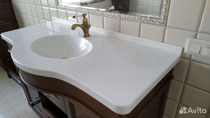 Столешницы из искусственного камня. Кухни на заказ