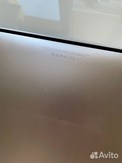 На macbook Pro 15 2016