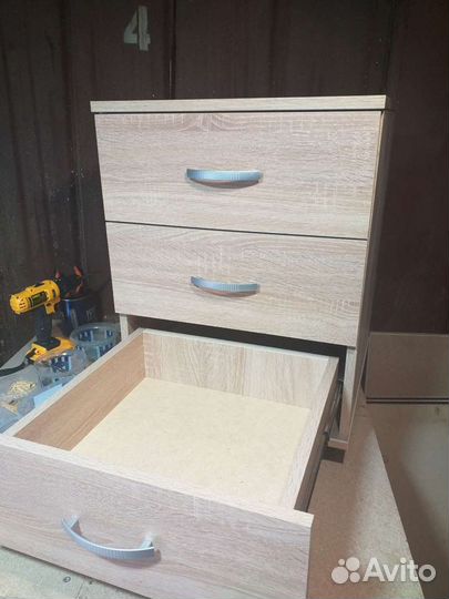 Тумбочка сонома новая
