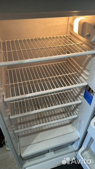 Холодильник Indesit