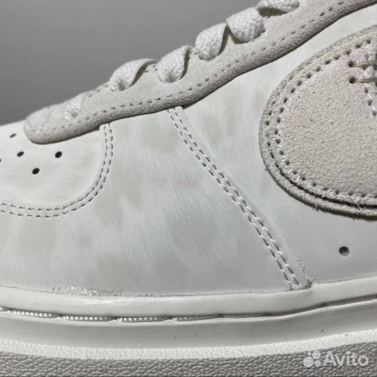 Nike Air Force 1 luxe summit white