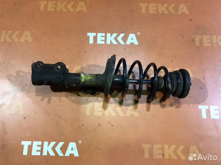 Амортизатор передний правый Шевроле авео Т300