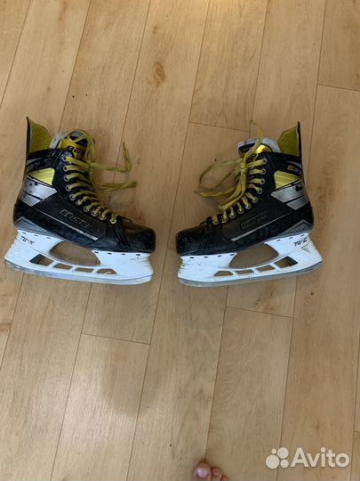 Хоккейные коньки bauer 43 размер