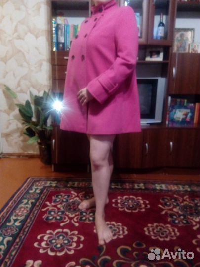 Продам яркое, красивое пальто
