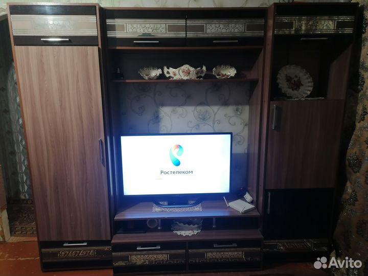 Стенка в гостиную