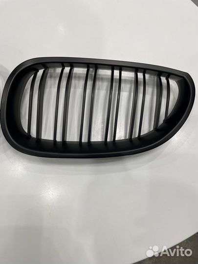 Решетка/ноздри BMW 5 E60/61