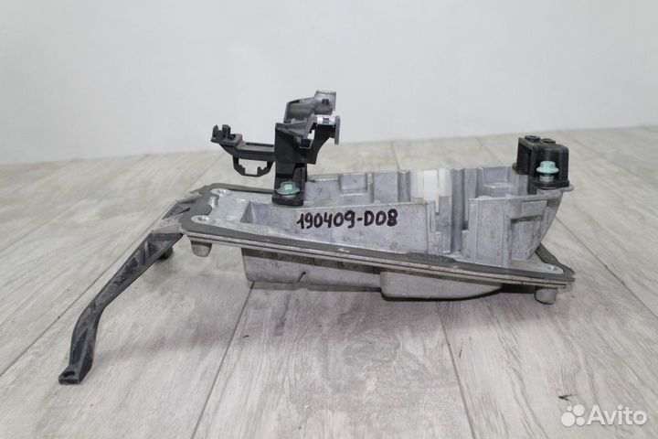 Кронштейн кулисы кпп Touareg Таурег