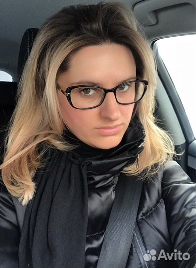 Байер люксовых брендов Prada, Louis Vuitton, Gucci