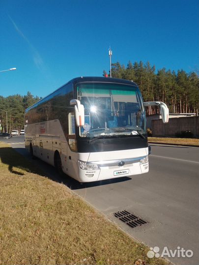 Туристический автобус Yutong ZK6122H9, 2016