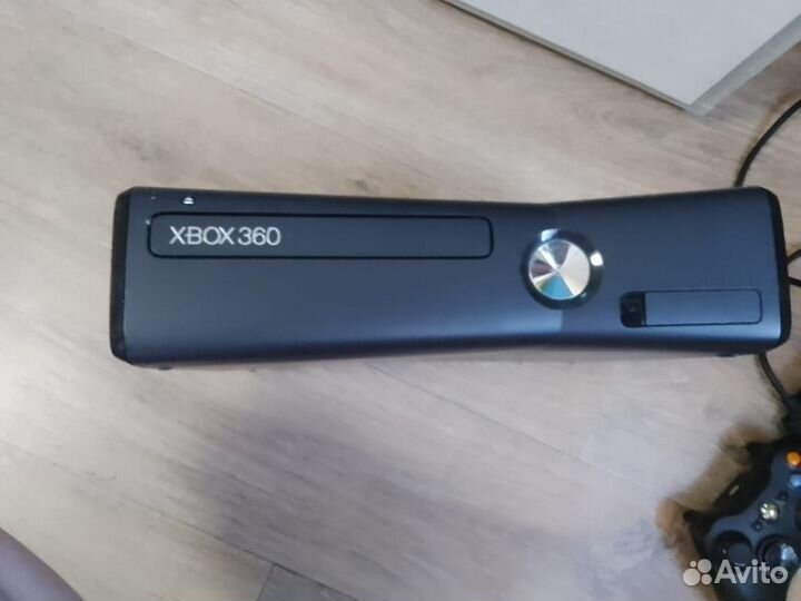 Xbox 360 slim