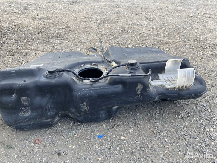 Пластиковый бак на калину