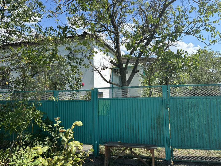 Дом 79 м² на участке 2,5 сот.