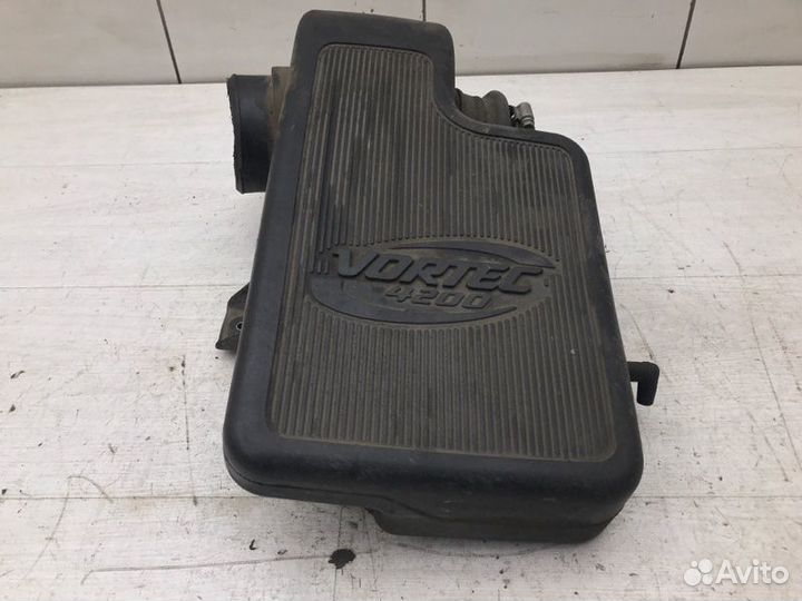 Резонатор воздушного фильтра Chevrolet Trail