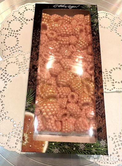 Шоколад с малиной