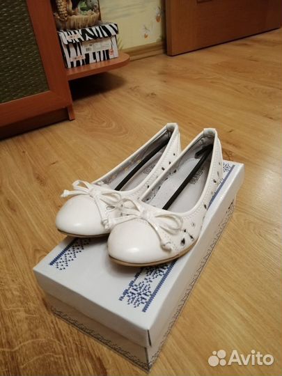 Белые финские туфельки Mursu