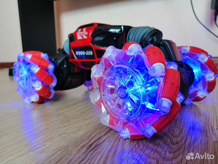 Машинка на пульте