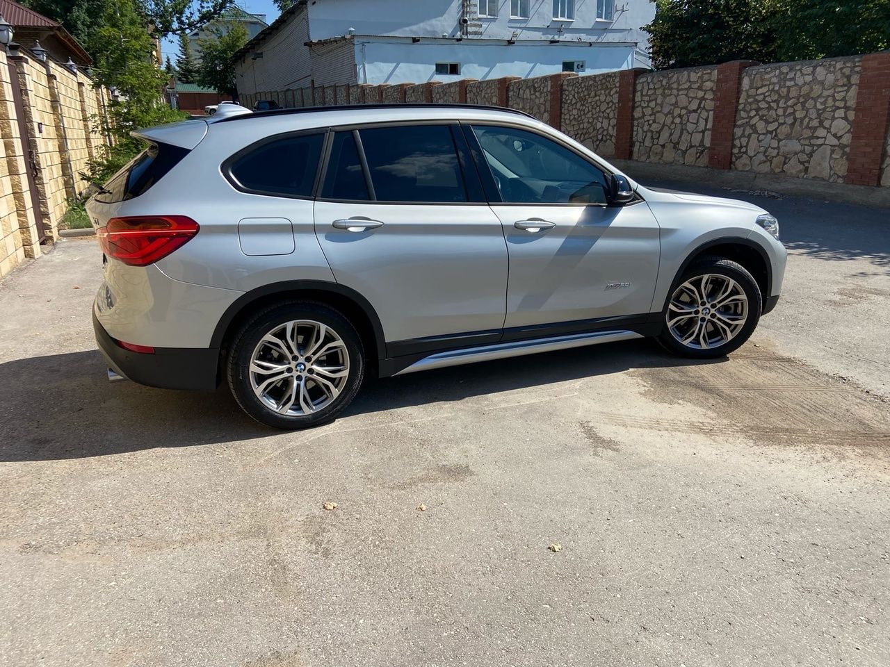 BMW X1: фото владельца