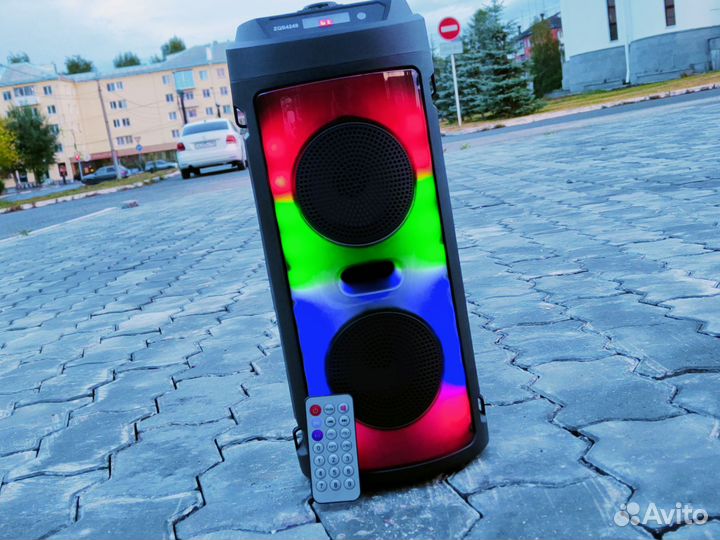 Музыкальная колонка с блютузом