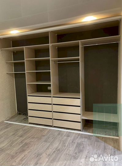 Шкаф купе угловой