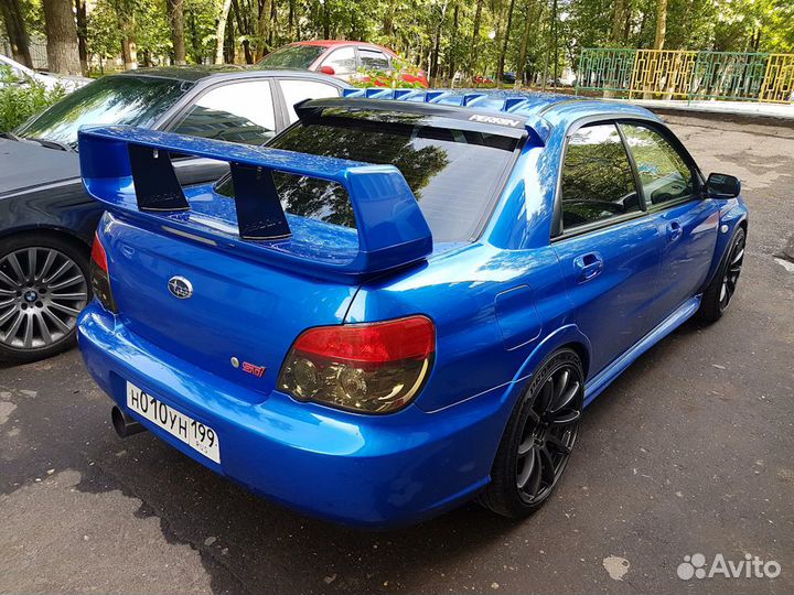 Спойлер на задние стекло Subaru Impreza GDB GDA GD