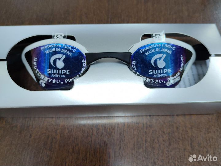 Очки для плавания Arena