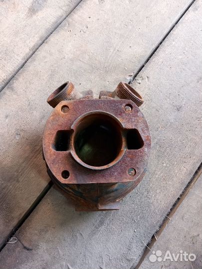 Поршневая мотоцикл панония