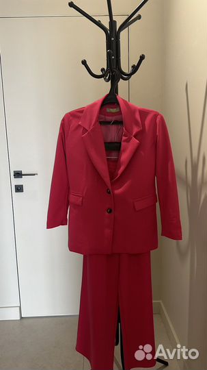 Костюм брючный
