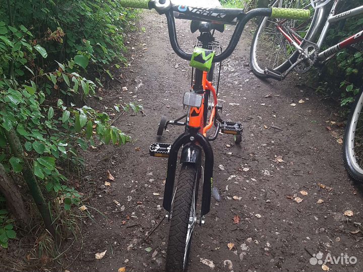Велосипед детский на 6-8 лет
