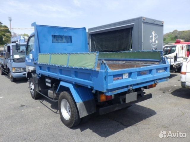 Mitsubishi Fuso Canter, 2001