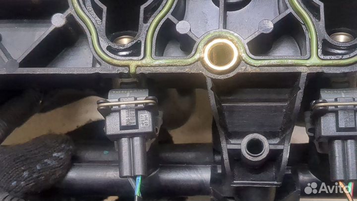 Коллектор впускной Ford Fiesta, 2006