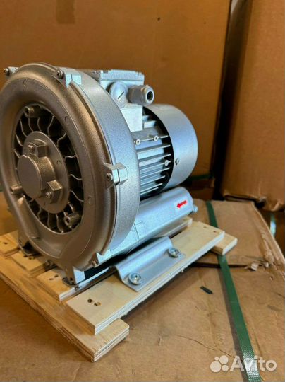 Вихревая воздуходувка