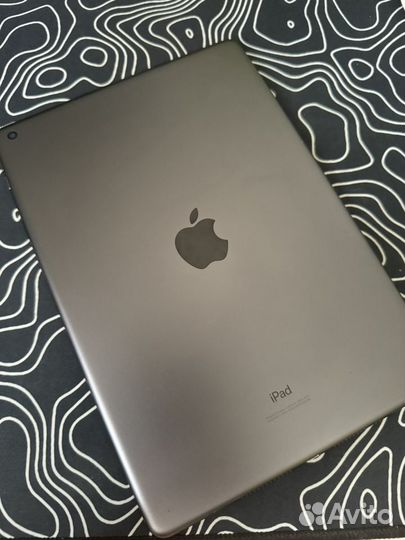 iPad 7 10.2