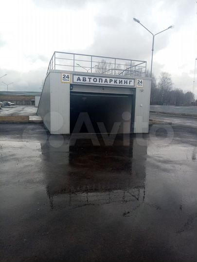 Машиноместо, 14 м²