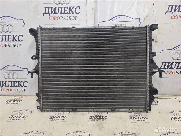 Радиатор основной Audi Q7 2005